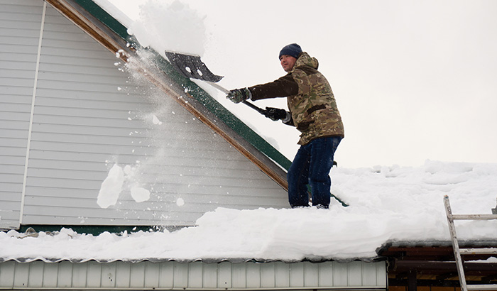 How to Protect Your Roof from Ice Dams in the Winter?